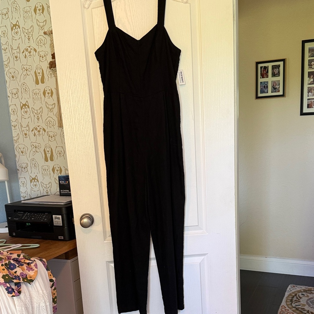 Old Navy Black Women's Jumpsuit